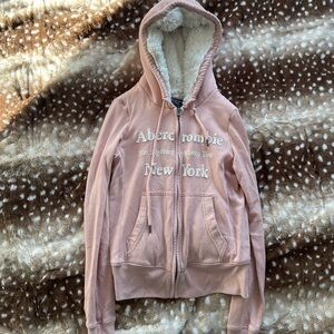Super cute soft fuzzy Abercrombie zip up sweater